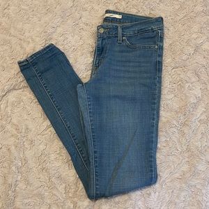 Levi’s 711 Skinny Jeans